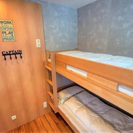 - Haus E, App 0e0802 Apartment *