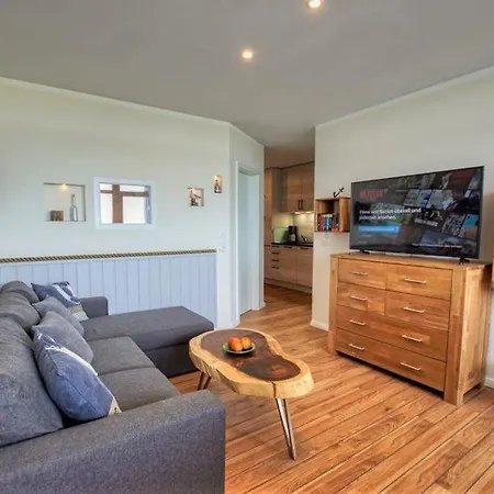 - Haus E, App 0e0802 Apartment
