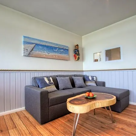 - Haus E, App 0e0802 Heiligenhafen